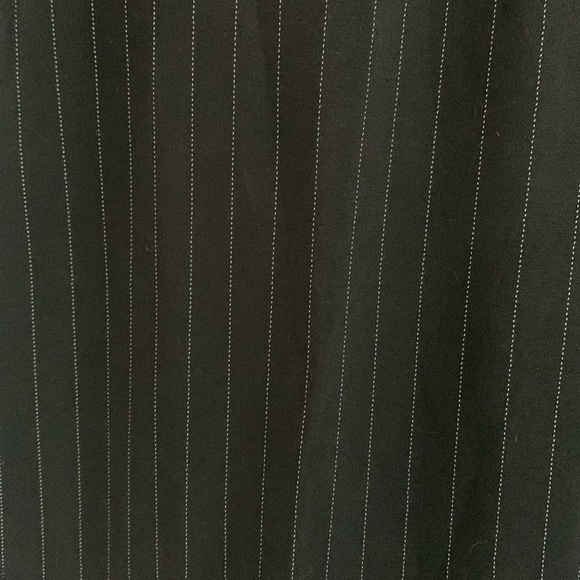 Line pants - Picture 2 of 4